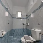 Kapari Hotell